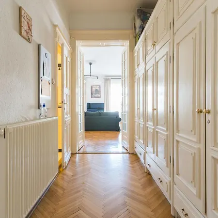 Apartment Friendly Oktogon Budapest
